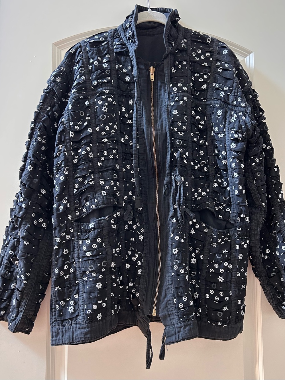 Village Sport Shoppes Carmel-by-the-Sea woven reversible Lagenlook jacket. Artsy